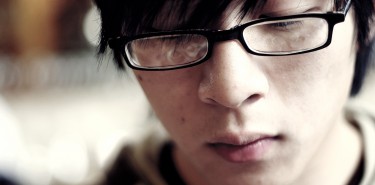 轰炸电话网页版